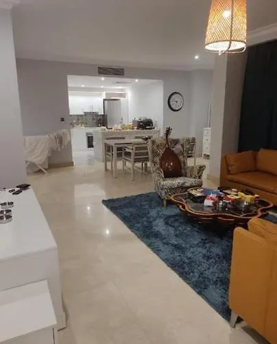 In Sahl Hashih Apartment *
