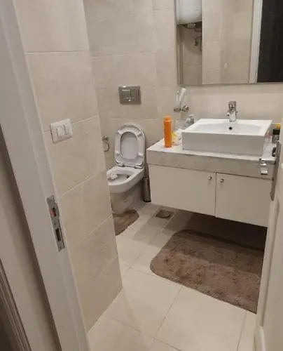 Apartment In Sahl Hashih *